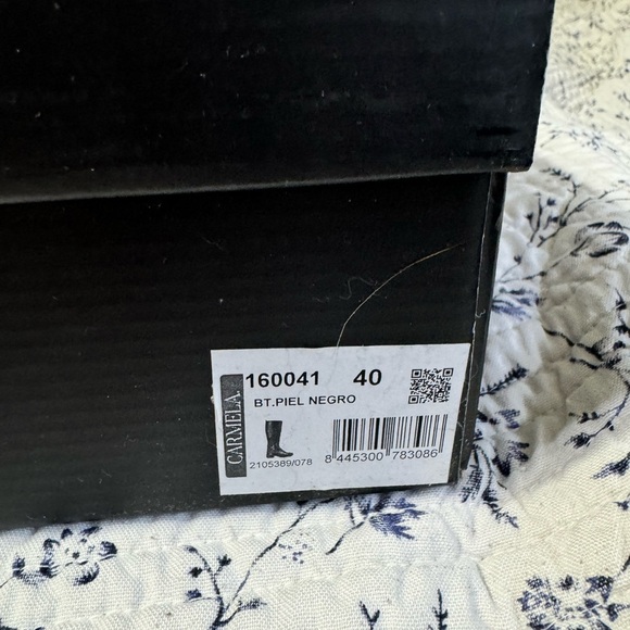 NIB Carmela Tall Black Leather Boots - Picture 10 of 10